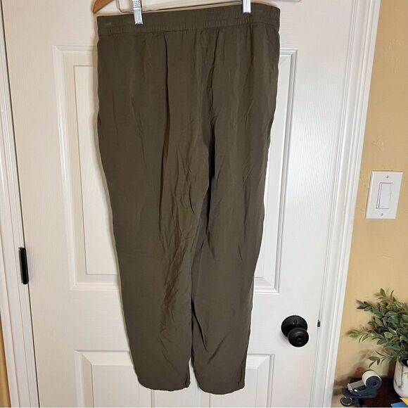 Divided Linen Like Pant Size 12, With Pockets. Comfy and Flowy. GUC. - Picture 2 of 3